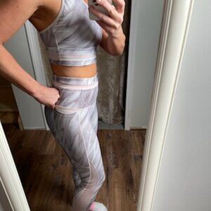 CALIA Women's "Energize" High-Rise Mesh Inset Leggings & Bra, Size Small